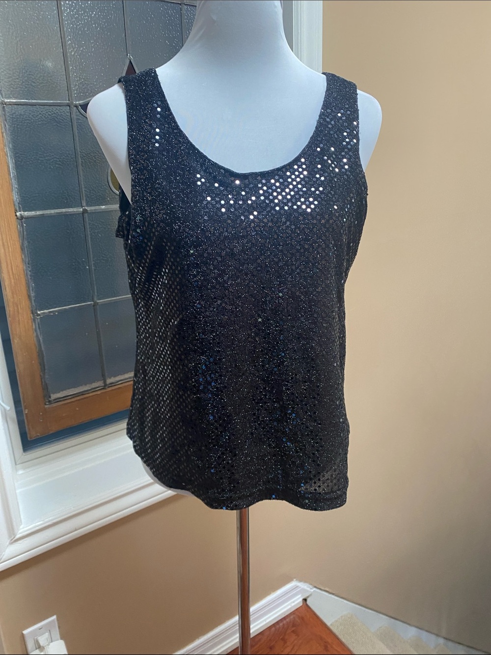 Black Sequin Scoop Neck Tank Top Fully    Lined